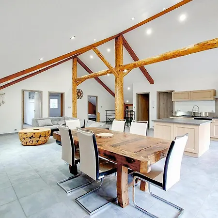 3 Bedroom Gorgeous In Apartment Gerbamont