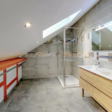 3 Bedroom Gorgeous In *